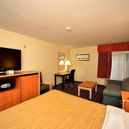 Baymont By Wyndham North Dartmouth Fall River Exterior foto